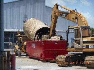 3 ust's being crushed