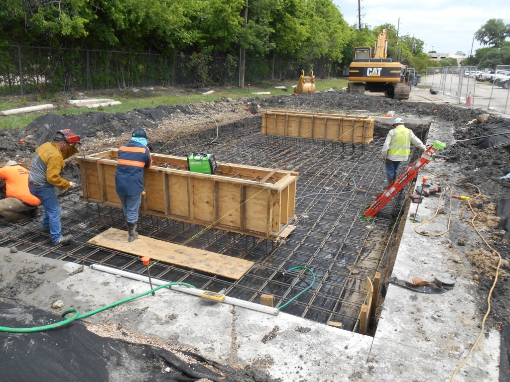4 forming up footings for ast